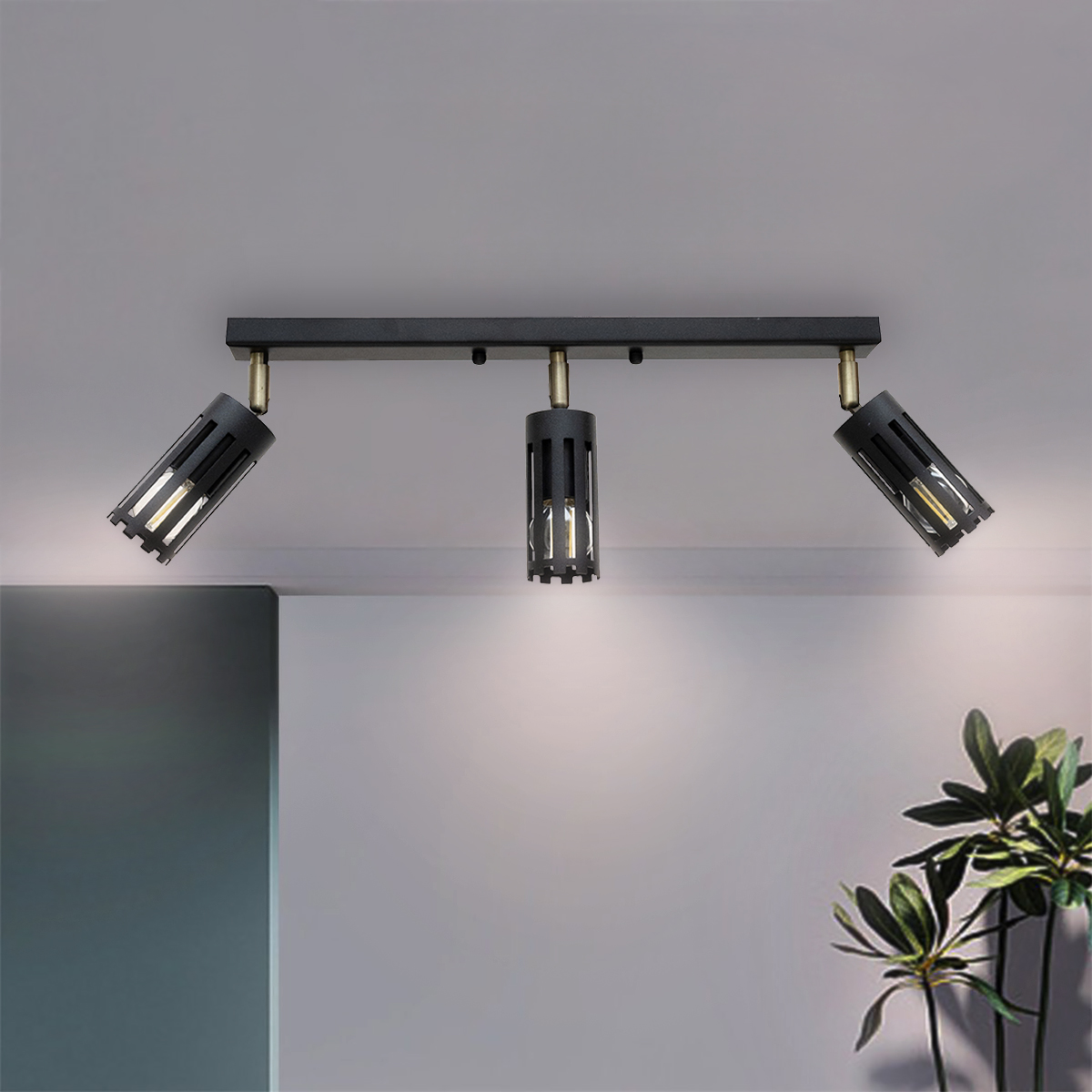 Светильник потолочный MSK Electric Teramo спот поворотный на три плафона NL 18050-3 BK