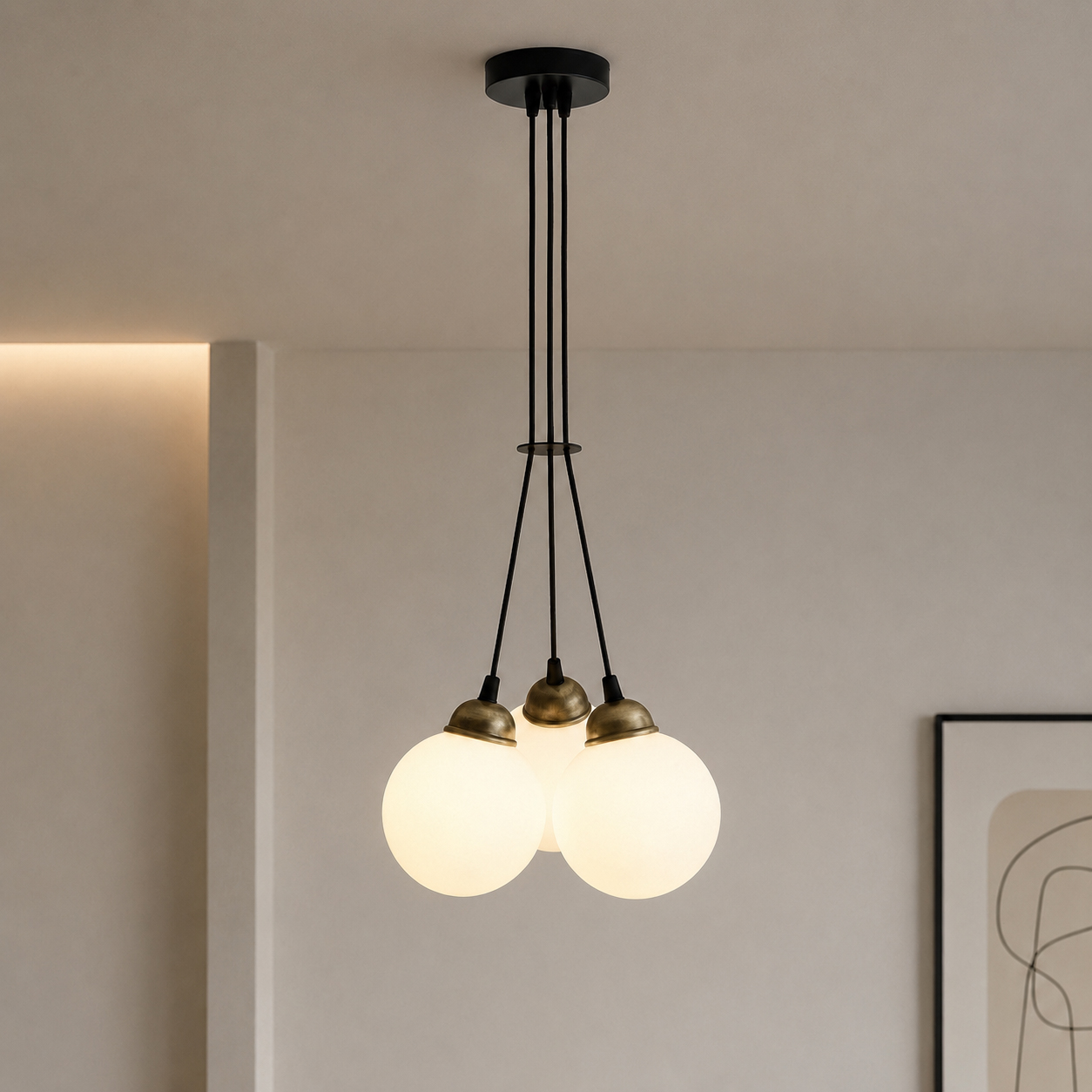 Светильник подвесной MSK Electric Luna на три плафона шара d-150mm Е27 черный PL 202612-3R BK
